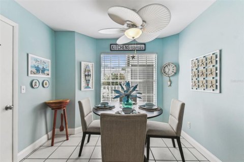 Casa en venta en Bradenton, Florida, 2 dormitorios, 115.11 m2 № 1742821 - foto 7
