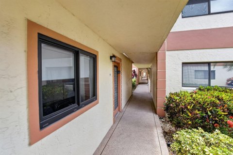 Copropriété à vendre à Delray Beach, Floride: 2 chambres, 106.84 m2 № 2077818 - photo 5