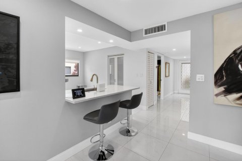 Copropriété à vendre à Delray Beach, Floride: 2 chambres, 106.84 m2 № 2077818 - photo 15