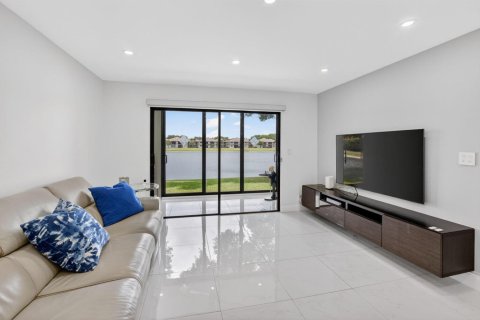 Copropriété à vendre à Delray Beach, Floride: 2 chambres, 106.84 m2 № 2077818 - photo 12