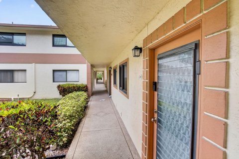 Copropriété à vendre à Delray Beach, Floride: 2 chambres, 106.84 m2 № 2077818 - photo 4
