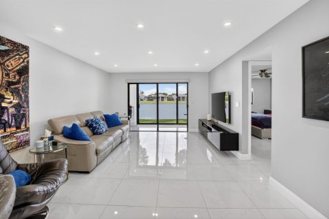 Copropriété à vendre à Delray Beach, Floride: 2 chambres, 106.84 m2 № 2077818 - photo 10