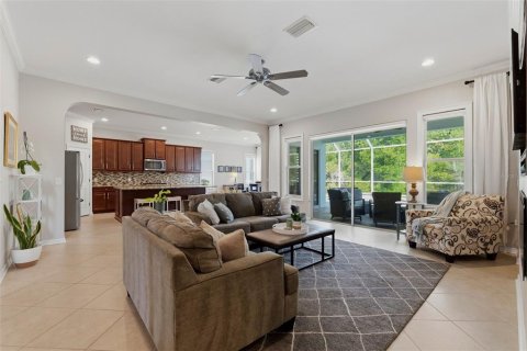Villa ou maison à vendre à Wesley Chapel, Floride: 5 chambres, 375.7 m2 № 2152203 - photo 8