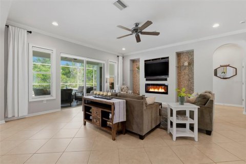 Villa ou maison à vendre à Wesley Chapel, Floride: 5 chambres, 375.7 m2 № 2152203 - photo 9