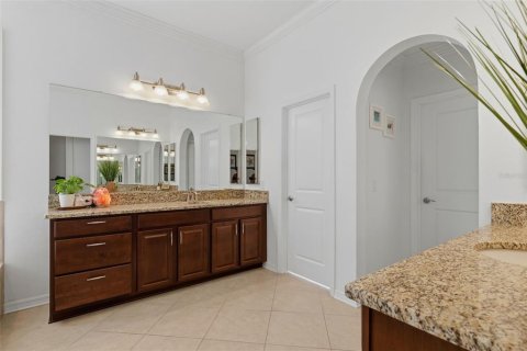 Villa ou maison à vendre à Wesley Chapel, Floride: 5 chambres, 375.7 m2 № 2152203 - photo 24