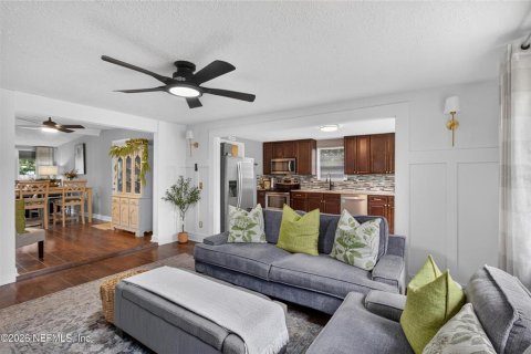 Villa ou maison à vendre à Jacksonville, Floride: 4 chambres, 115.94 m2 № 2400438 - photo 18
