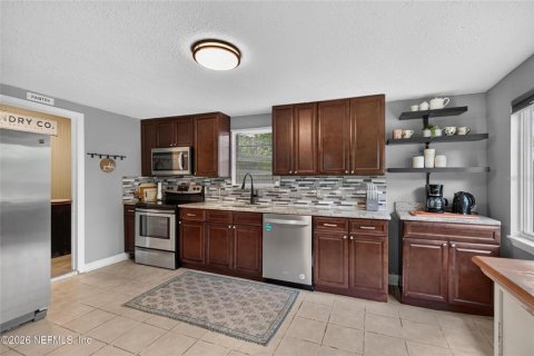 Villa ou maison à vendre à Jacksonville, Floride: 4 chambres, 115.94 m2 № 2400438 - photo 27