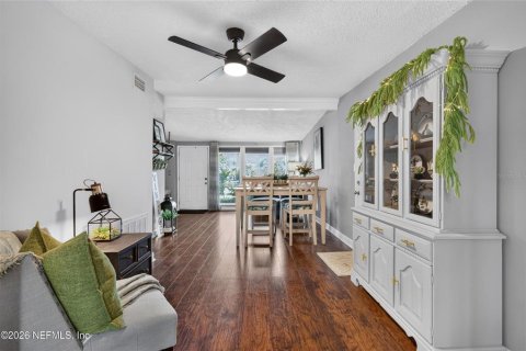 Villa ou maison à vendre à Jacksonville, Floride: 4 chambres, 115.94 m2 № 2400438 - photo 9