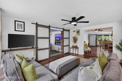 Villa ou maison à vendre à Jacksonville, Floride: 4 chambres, 115.94 m2 № 2400438 - photo 19