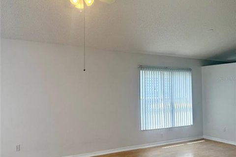 Villa ou maison à louer à Kissimmee, Floride: 3 chambres, 156.73 m2 № 2429362 - photo 7