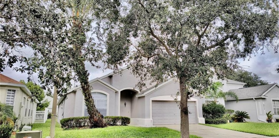 Villa ou maison à Kissimmee, Floride 3 chambres, 156.73 m2 № 2429362