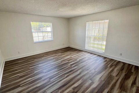 Touwnhouse à louer à Fort Lauderdale, Floride: 3 chambres, 222.32 m2 № 2407689 - photo 8