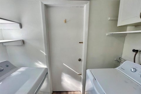Touwnhouse à louer à Fort Lauderdale, Floride: 3 chambres, 222.32 m2 № 2407689 - photo 18