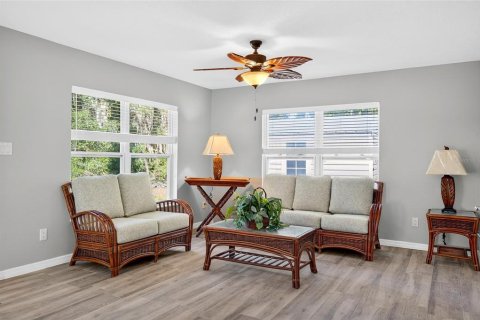 Casa en venta en Interlachen, Florida, 3 dormitorios, 211.54 m2 № 2091578 - foto 26