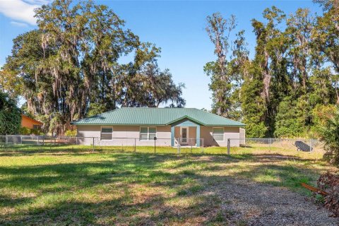 Casa en venta en Interlachen, Florida, 3 dormitorios, 211.54 m2 № 2091578 - foto 2