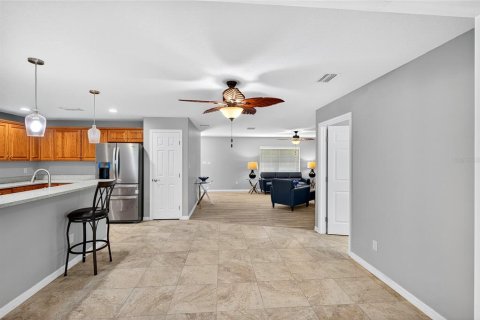 Casa en venta en Interlachen, Florida, 3 dormitorios, 211.54 m2 № 2091578 - foto 16