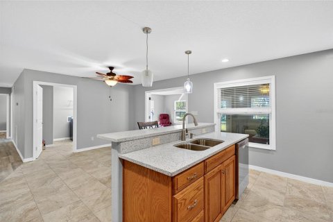 Casa en venta en Interlachen, Florida, 3 dormitorios, 211.54 m2 № 2091578 - foto 22