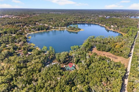 Дом в Интерлакен, Флорида 4 комнаты, 211.54м2 № 2091578