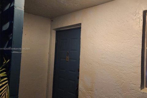 Copropriété à louer à Delray Beach, Floride: 2 chambres, 110.18 m2 № 1977275 - photo 1