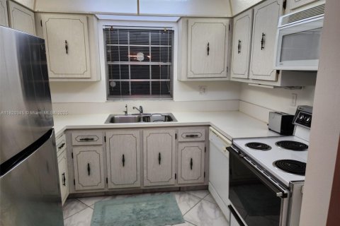 Copropriété à louer à Delray Beach, Floride: 2 chambres, 110.18 m2 № 1977275 - photo 8