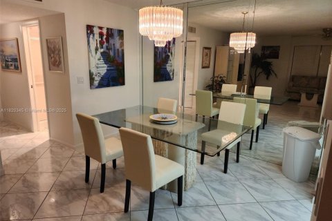 Copropriété à louer à Delray Beach, Floride: 2 chambres, 110.18 m2 № 1977275 - photo 5