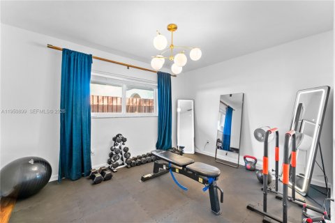 Villa ou maison à louer à Miami, Floride: 4 chambres, 219.62 m2 № 2153111 - photo 23