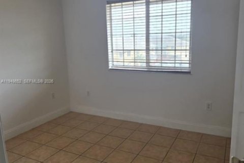 Снять в аренду кондоминиум в Хайалиа, Флорида 2 спальни, 90.12м2, № 2006367 - фото 19