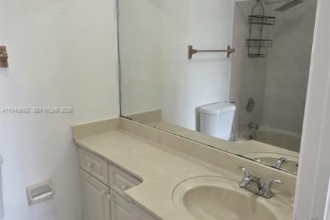 Снять в аренду кондоминиум в Хайалиа, Флорида 2 спальни, 90.12м2, № 2006367 - фото 18