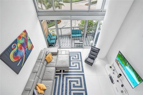 Condo in Miami, Florida, 1 bedroom  № 2357806