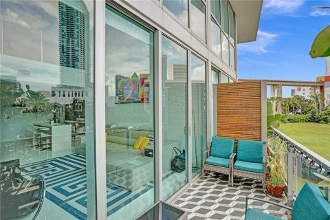 Condo in Miami, Florida, 1 bedroom  № 2357806 - photo 20