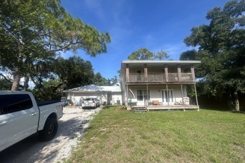House in Sarasota, Florida 3 bedrooms, 225.75 sq.m. № 2101203