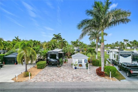 Land in Fort Myers, Florida № 1533675 - photo 5