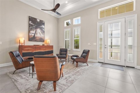 House in Sarasota, Florida 4 bedrooms, 374.67 sq.m. № 1881437 - photo 12