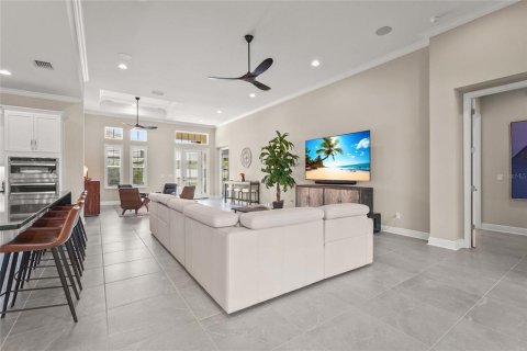 House in Sarasota, Florida 4 bedrooms, 374.67 sq.m. № 1881437 - photo 20