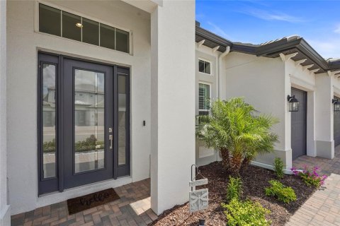 House in Sarasota, Florida 4 bedrooms, 374.67 sq.m. № 1881437 - photo 9
