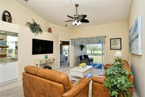 Condo in Sarasota, Florida, 2 bedrooms  № 2099467 - photo 12