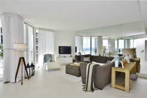 Copropriété à louer à Sunny Isles Beach, Floride: 2 chambres, 132.85 m2 № 2013511 - photo 6