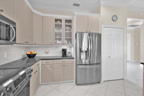 House in Port St. Lucie, Florida 2 bedrooms, 196.3 sq.m. № 2187123 - photo 19