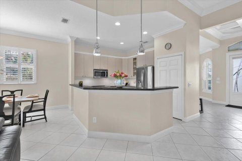 House in Port St. Lucie, Florida 2 bedrooms, 196.3 sq.m. № 2187123 - photo 16