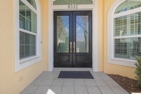 House in Port St. Lucie, Florida 2 bedrooms, 196.3 sq.m. № 2187123 - photo 8