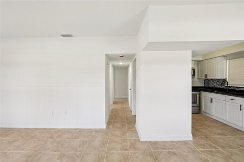 Casa en venta en Orlando, Florida, 3 dormitorios, 102.66 m2 № 1838493 - foto 6