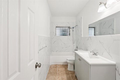 Casa en venta en Orlando, Florida, 3 dormitorios, 102.66 m2 № 1838493 - foto 11