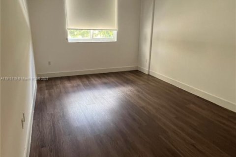 Condo in Aventura, Florida, 2 bedrooms № 2016359 - photo 4