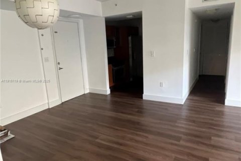 Condo in Aventura, Florida, 2 bedrooms № 2016359 - photo 13