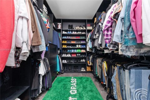 Купить виллу или дом в Майами, Флорида 3 спальни, 172.89м2, № 1696815 - фото 25