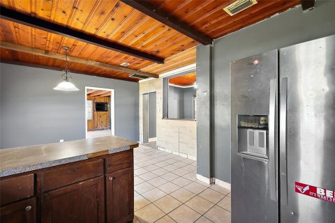 House in Leesburg, Florida 3 bedrooms, 151.62 sq.m. № 1527763 - photo 10