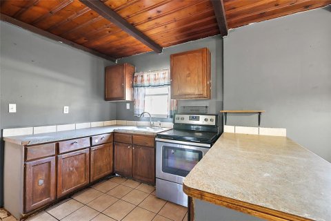 House in Leesburg, Florida 3 bedrooms, 151.62 sq.m. № 1527763 - photo 7