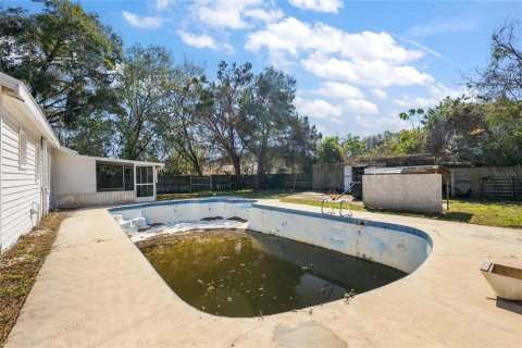 House in Leesburg, Florida 3 bedrooms, 151.62 sq.m. № 1527763 - photo 26