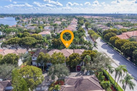 Villa ou maison à vendre à Doral, Floride: 4 chambres, 214.79 m2 № 2008808 - photo 29