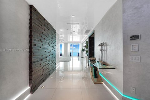 Купить кондоминиум в Холливуд, Флорида 3 спальни, 315.4м2, № 2006406 - фото 14